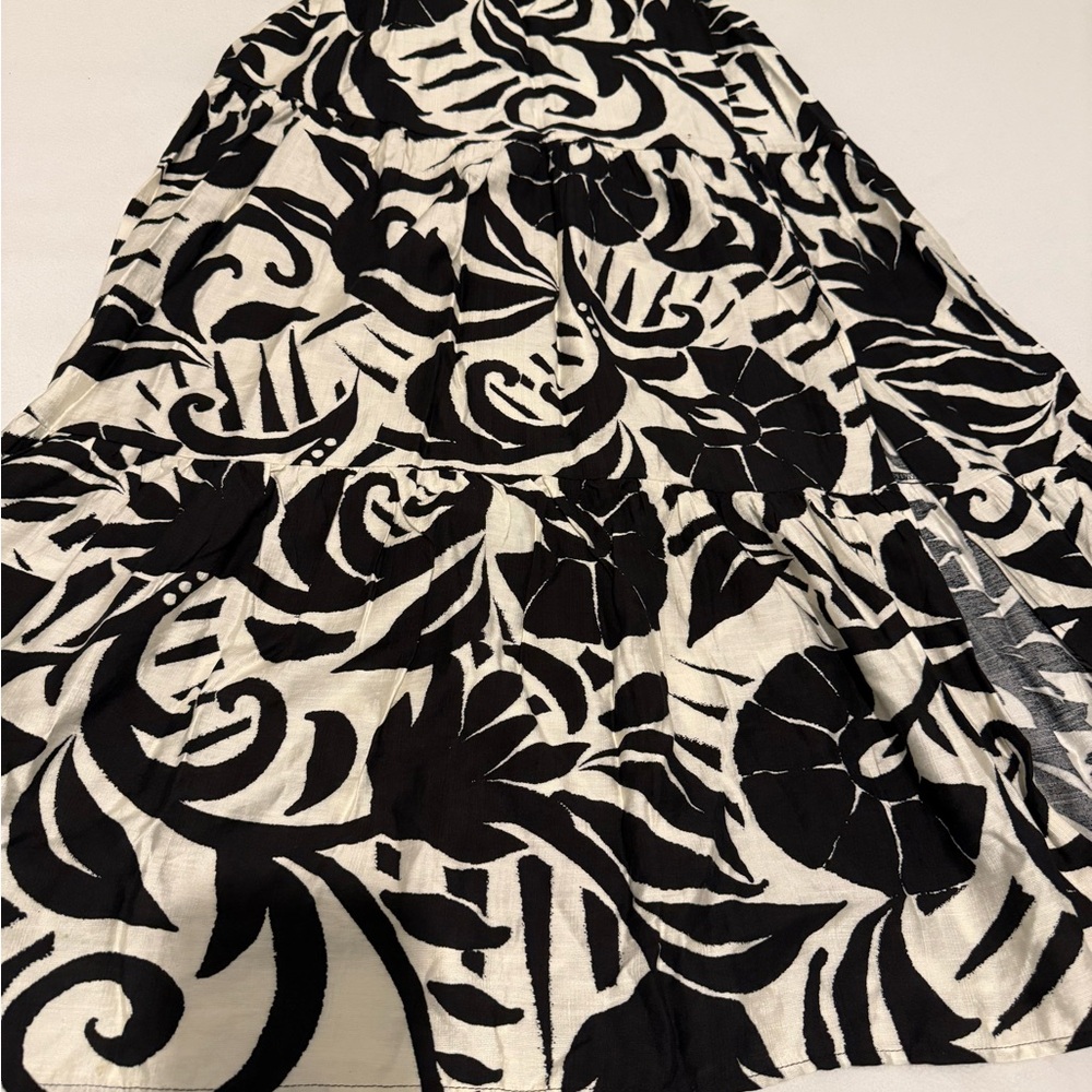 Peach Black and White Patterned Skirt